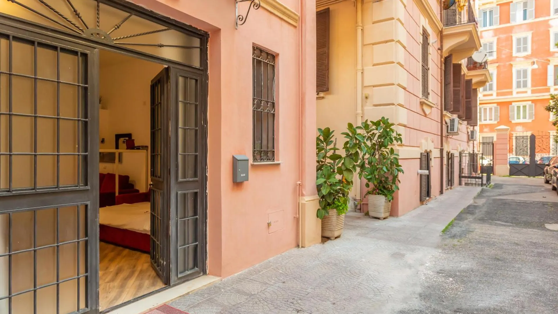 Apartment Cozy Loft In Trendy Trastevere Neighborhood Rome